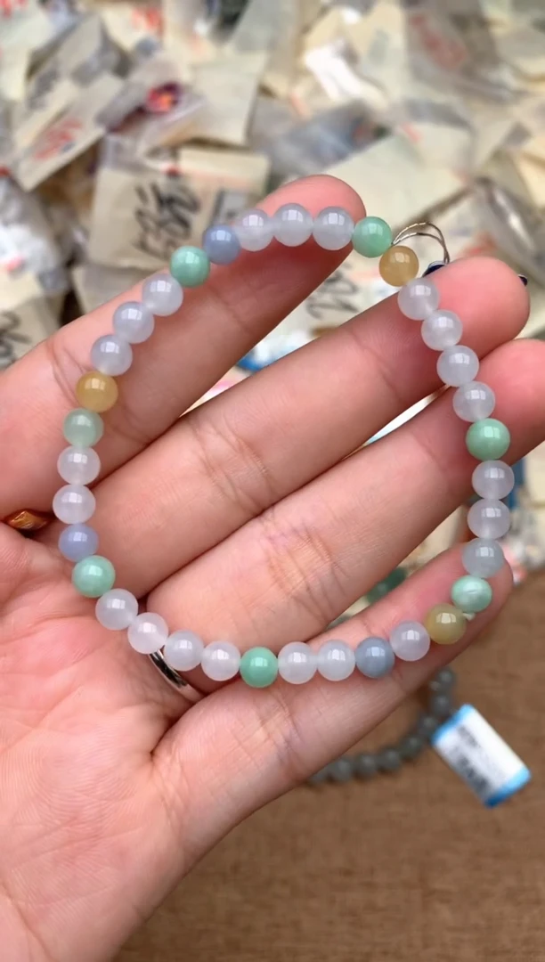 未镶嵌挂件翡翠—
