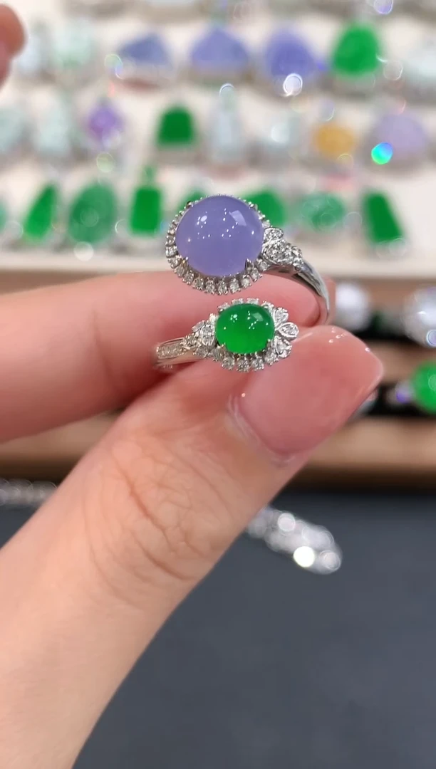 18K金镶嵌戒指翡翠q25紫货有色差