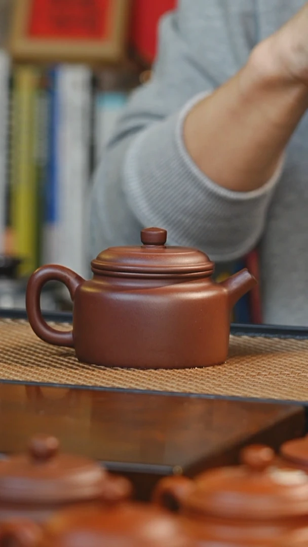 茶壶紫砂张*宙德钟 150cc 底槽清 宜兴原矿手工紫砂壶