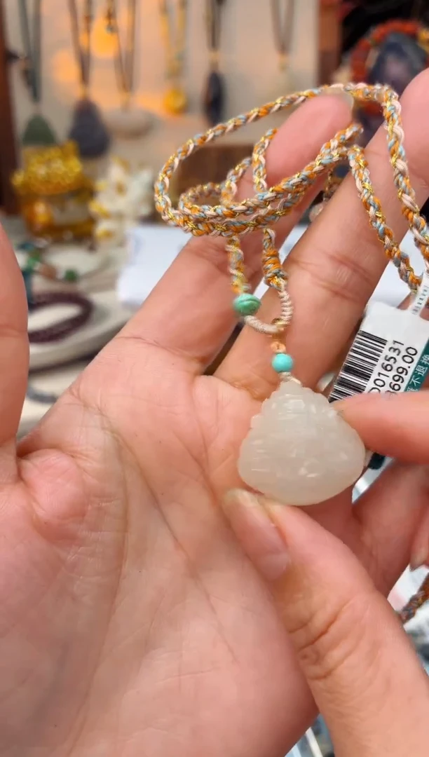 未镶嵌和田玉吊坠@@A2921D016531