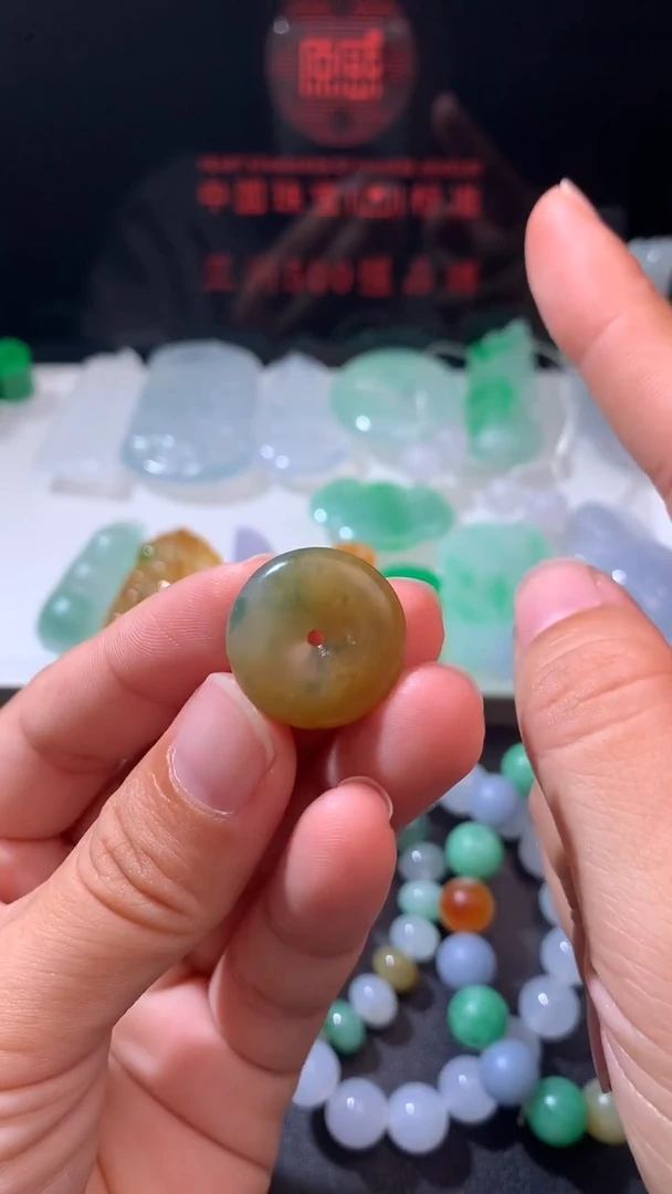 未镶嵌定制翡翠