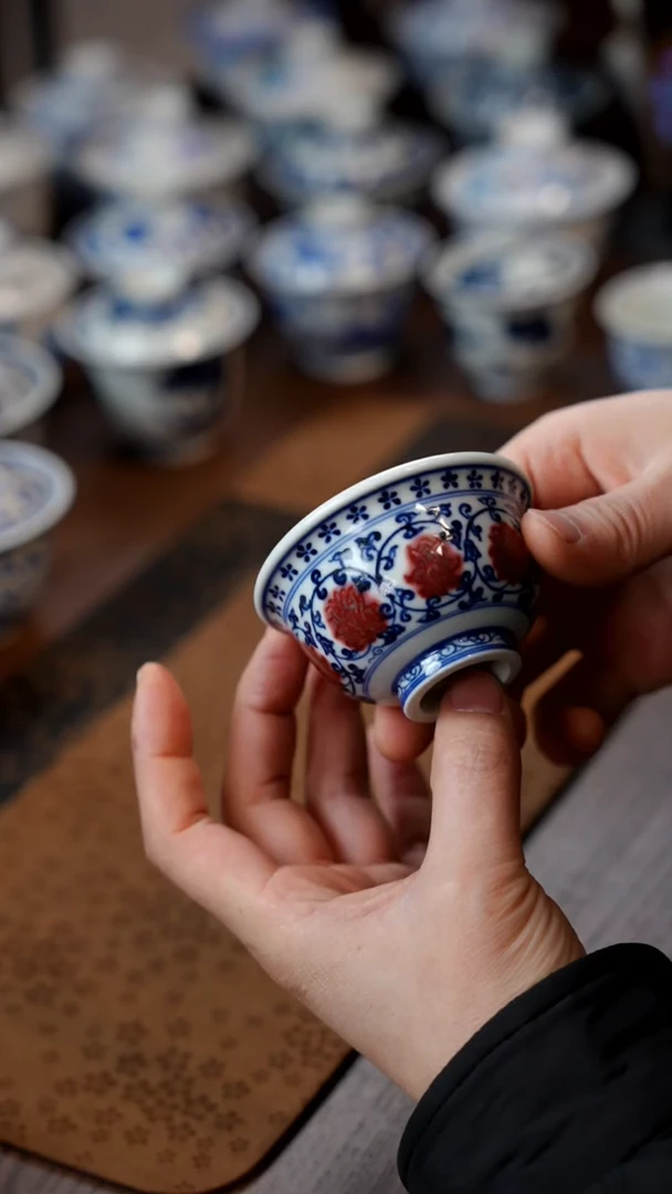 【闪购商品】釉里红压手11111111111