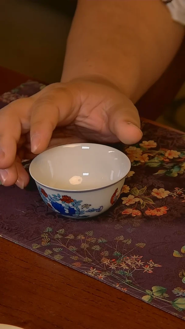 杯手工手绘杯杯很美丽