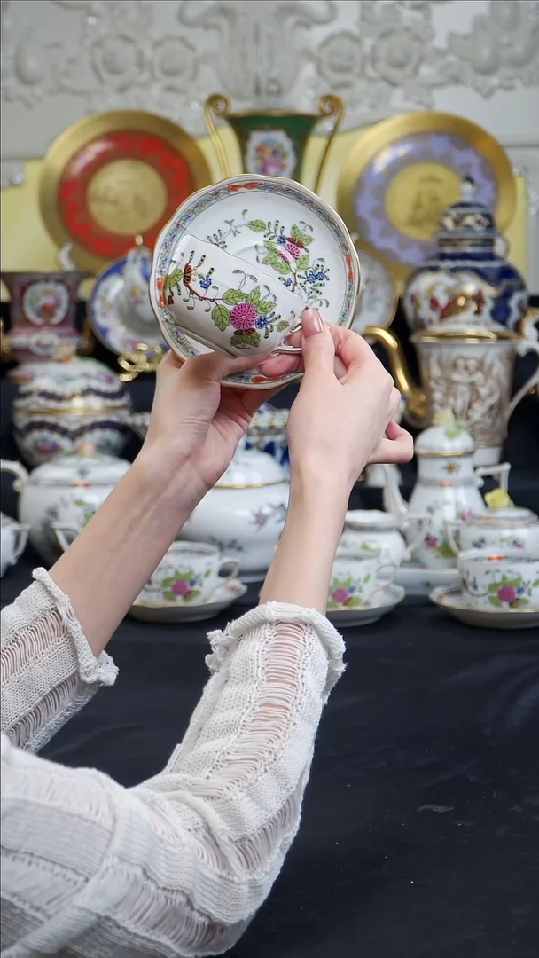骨瓷婷婷中古器物如图所示74