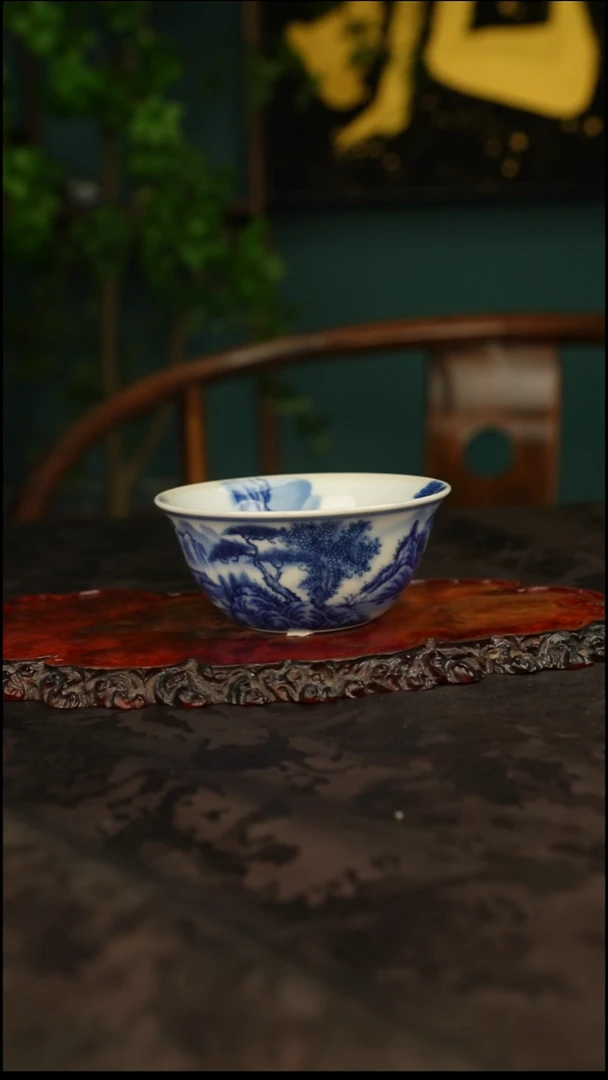 青花手绘山水主人杯