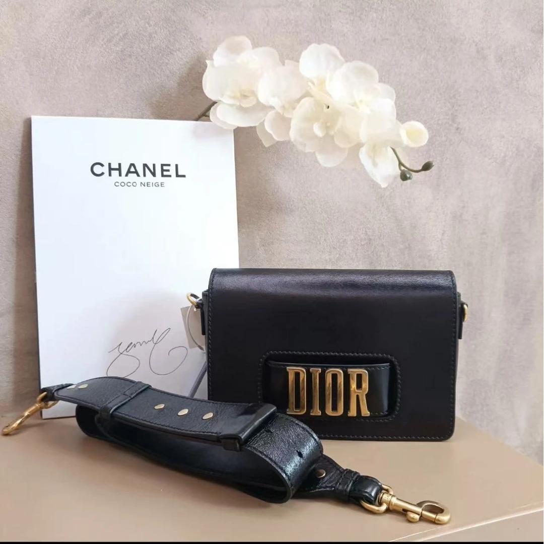 95新 DIOR/迪奥 胖虎安安/迪奥/95新/公价0/箱包/两用包/9260080