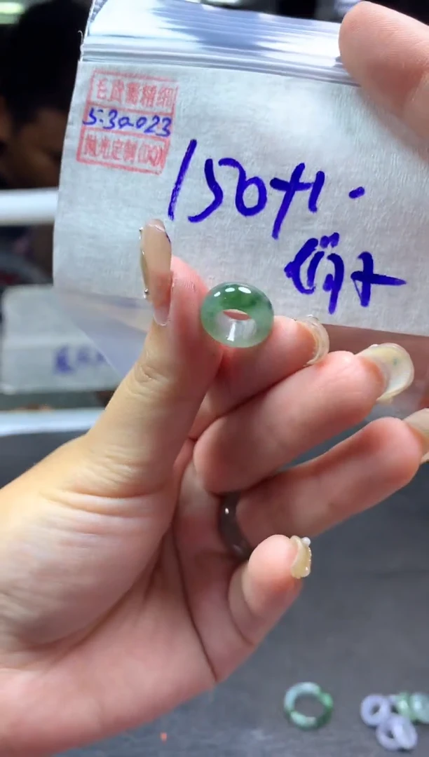 定制翡翠未镶嵌翡翠160元#毛货需精细抛光023