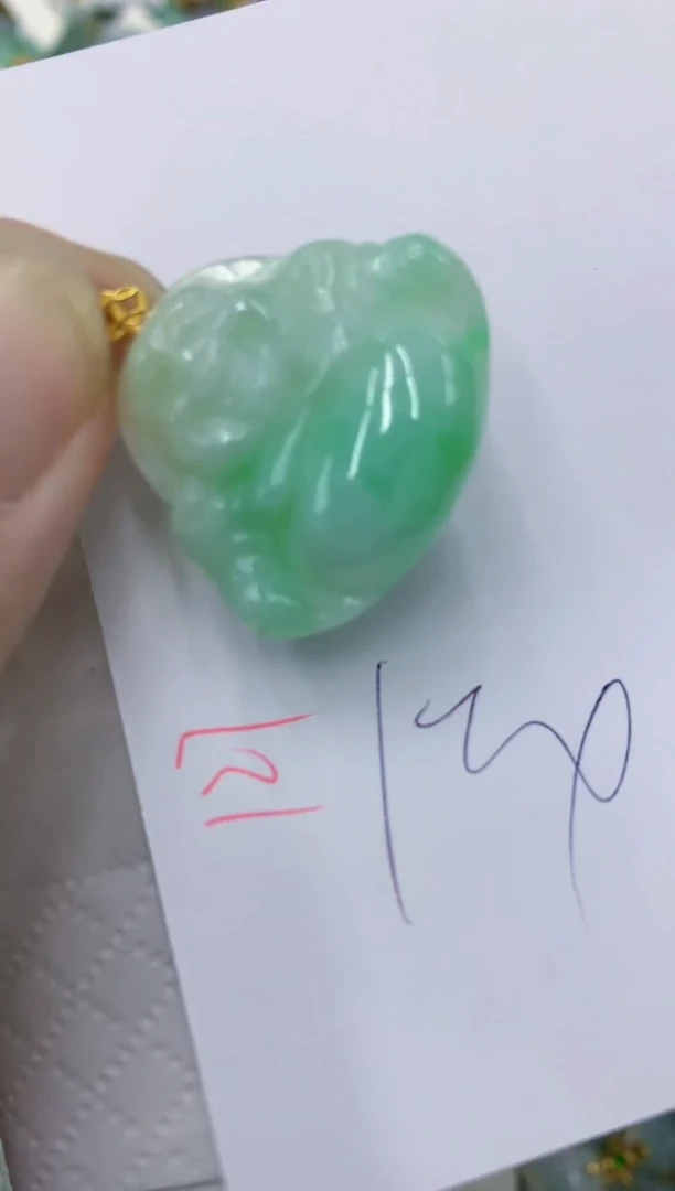 颈饰18K金镶嵌翡翠11111111111