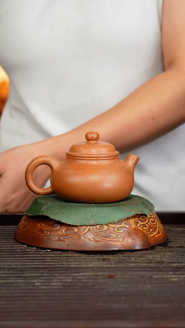 宜兴原矿紫砂壶茶壶宜兴原矿紫砂壶茶壶150C