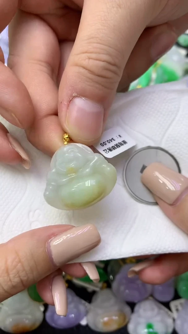 颈饰未镶嵌翡翠天然缅甸翡翠A货