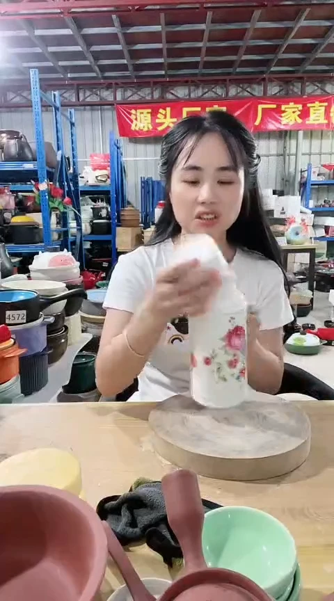瑕疵白色壶不可明火孤品
