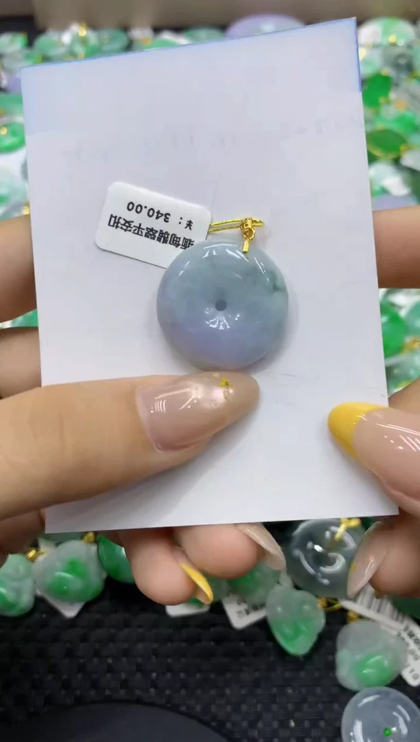 颈饰未镶嵌翡翠天然缅甸翡翠A货