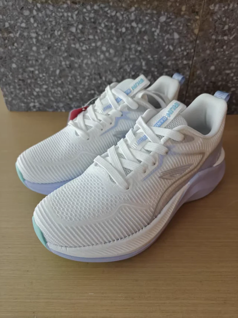 【7.6】新款时尚休闲鞋QS-622