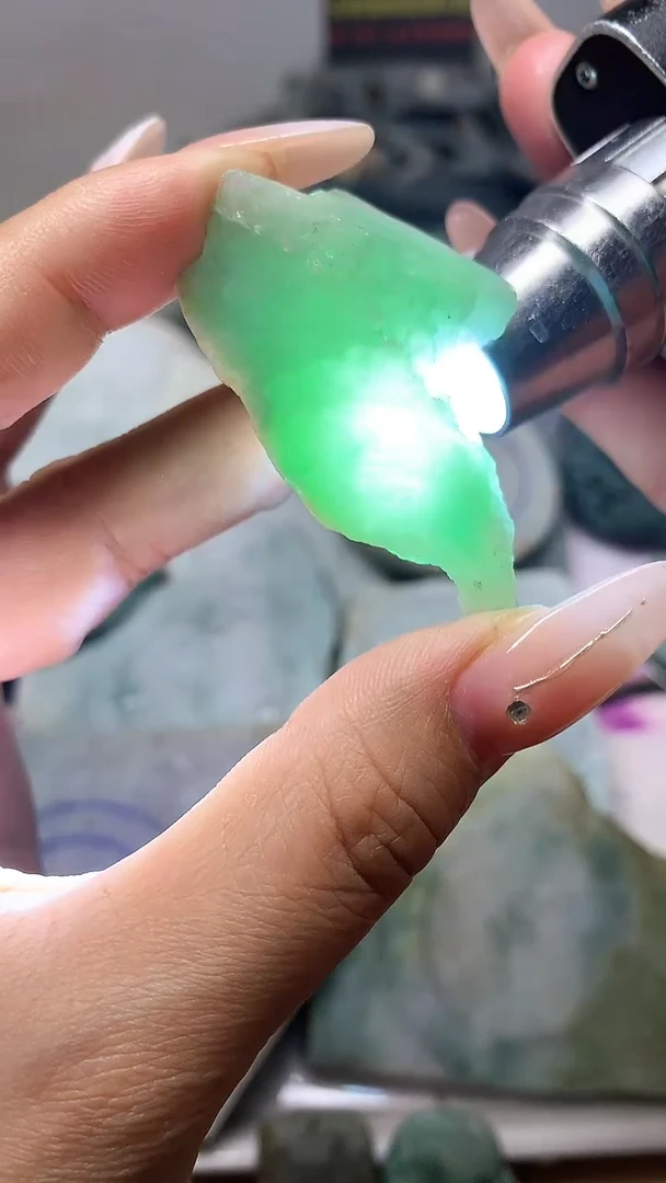 裸石翡翠天然缅甸翡翠A货08