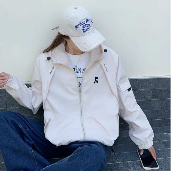 【青枝悦动】韩国单！早春新款设计感小众百搭纯色连帽冲锋衣外套