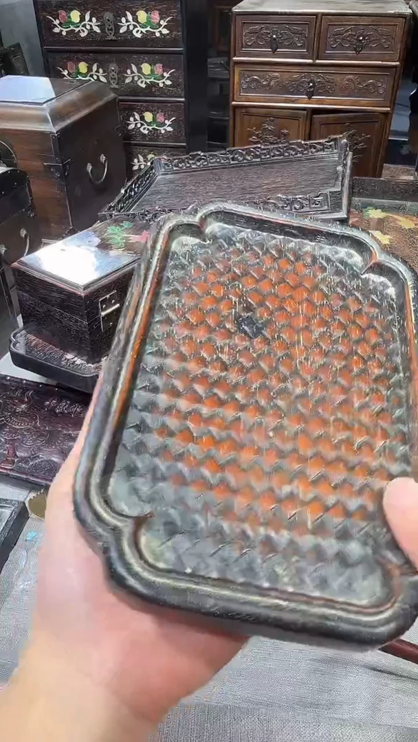 木紫檀雕刻席地茶盘