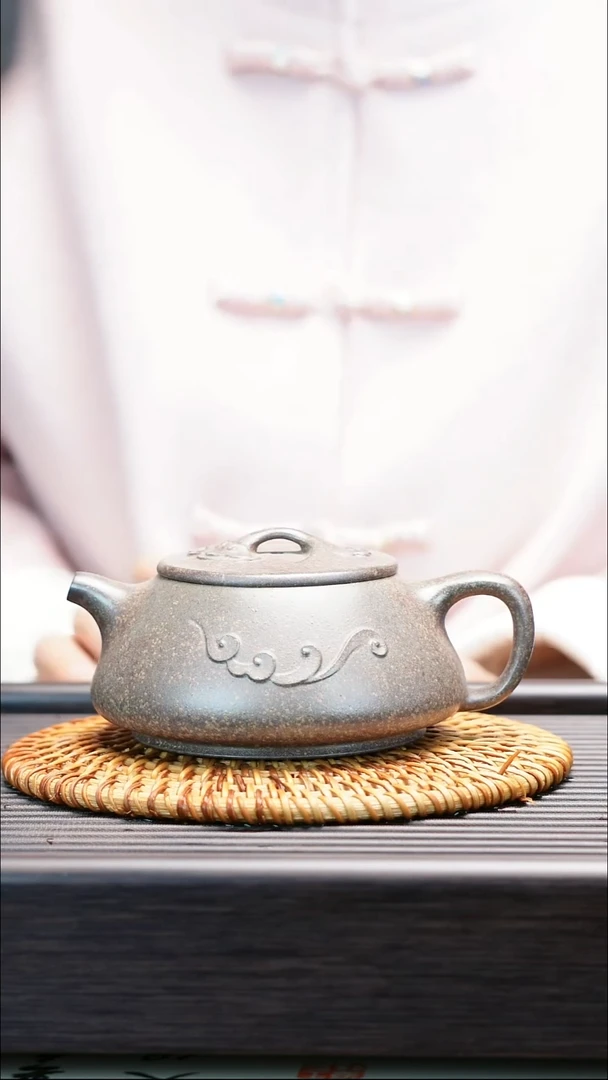 茶壶紫砂天星泥 祥云石瓢 251cc