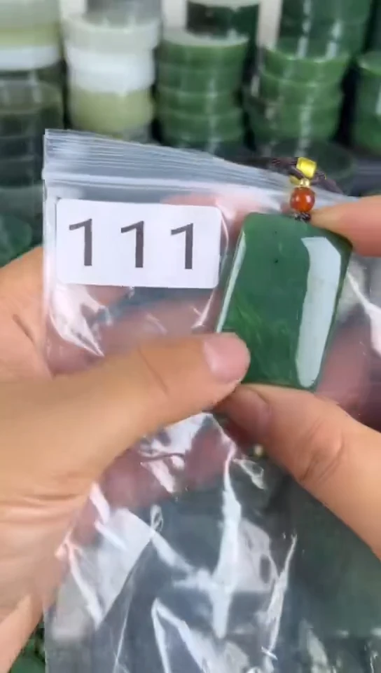 未镶嵌和田玉珠宝半成品牌子