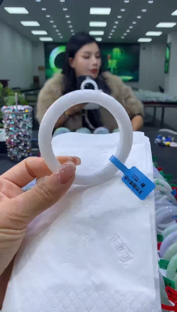未镶嵌手镯翡翠00006554