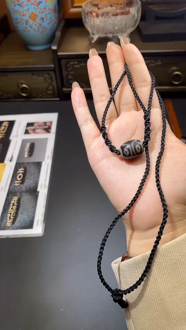 【闪购商品】玛瑙/玉髓颈饰未镶嵌Q30759达洛六眼项链