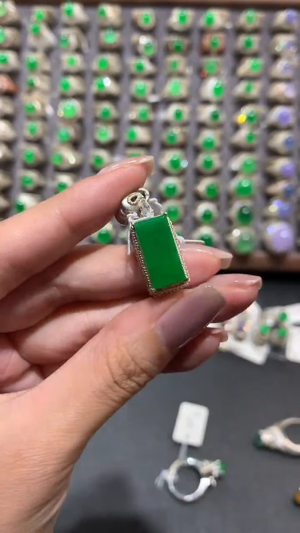 未镶嵌定制翡翠天然缅甸A货翡翠 9.17