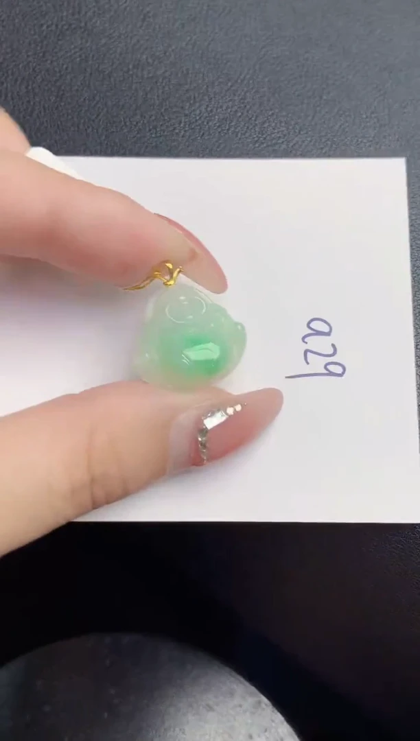 【闪购商品】翡翠颈饰18K金镶嵌000000000