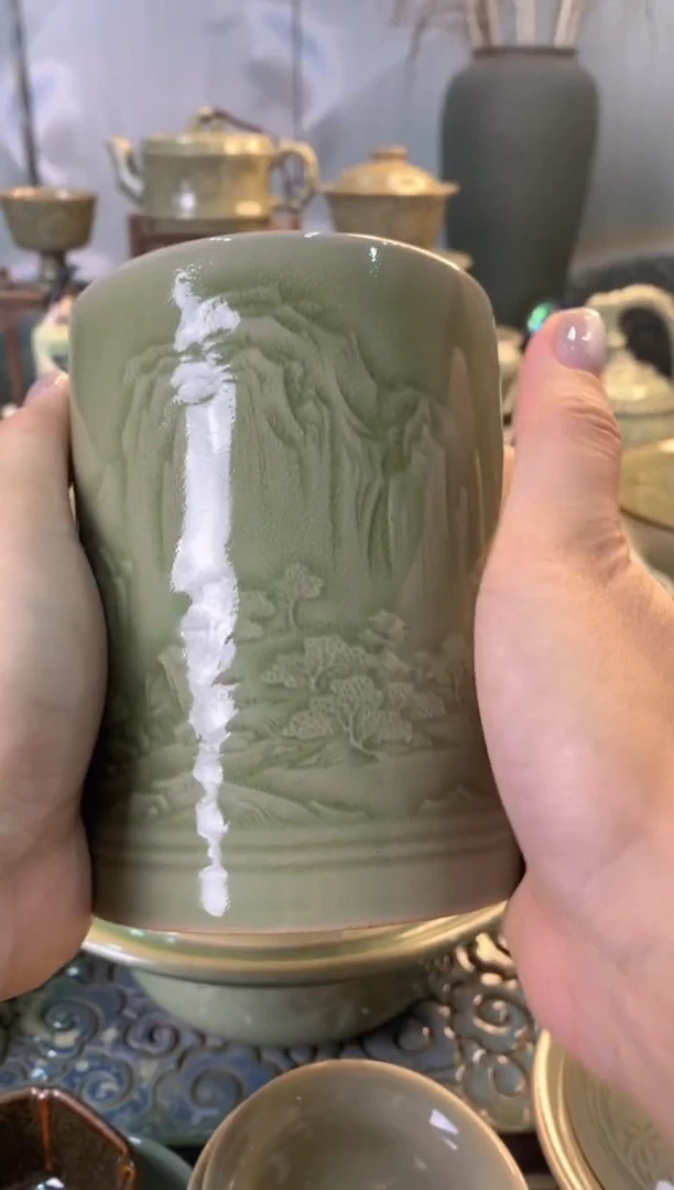 瓷片老*微瑕处理080201 山水笔筒 介意勿拍