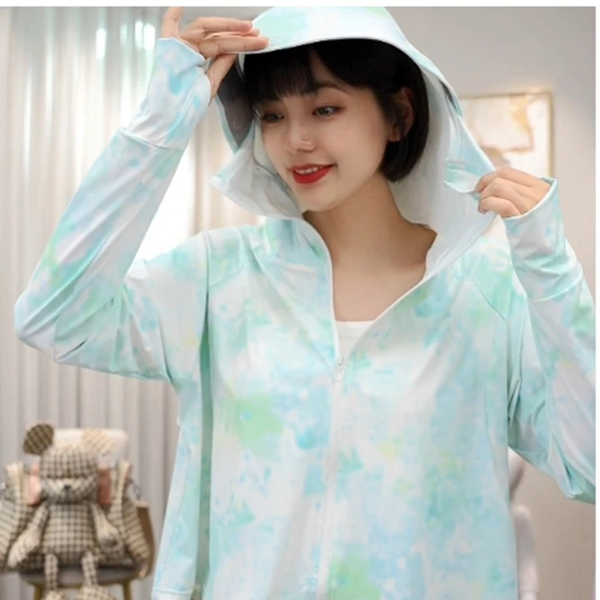 冰清蓝凉感轻薄休闲户外夏季防紫外线印花连帽防晒衣