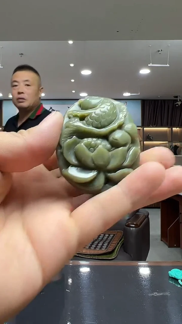 未镶嵌和田玉把件多样性发货其中发一