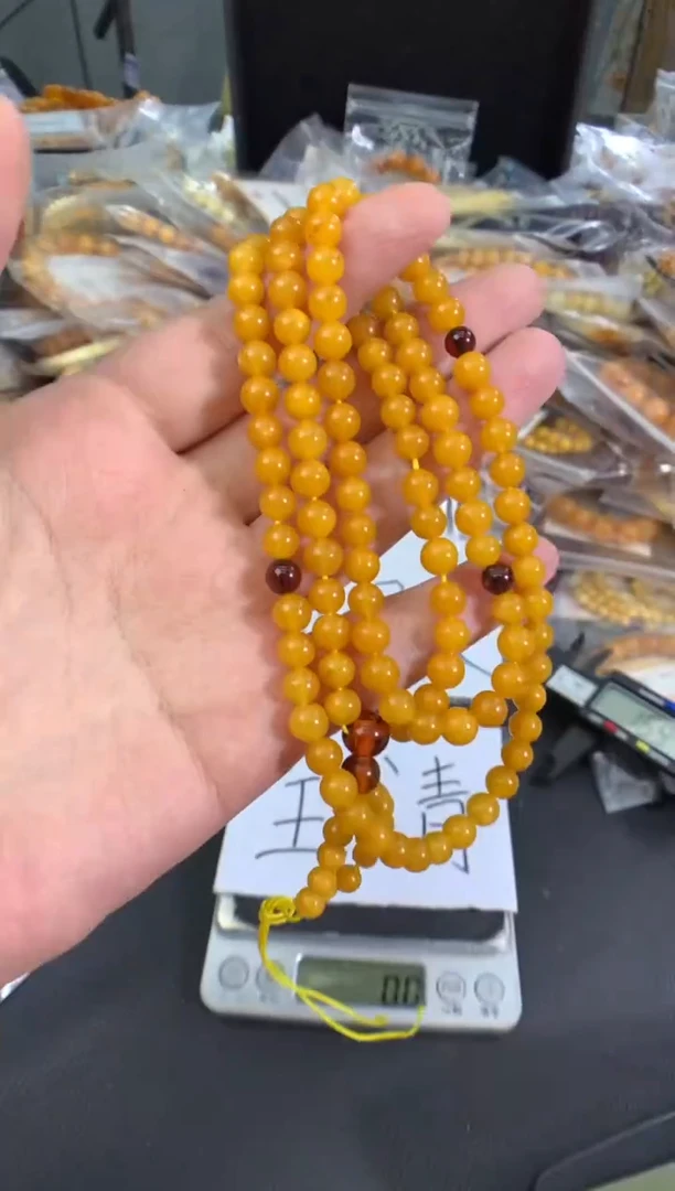 蜜蜡未镶嵌珠宝奇石1