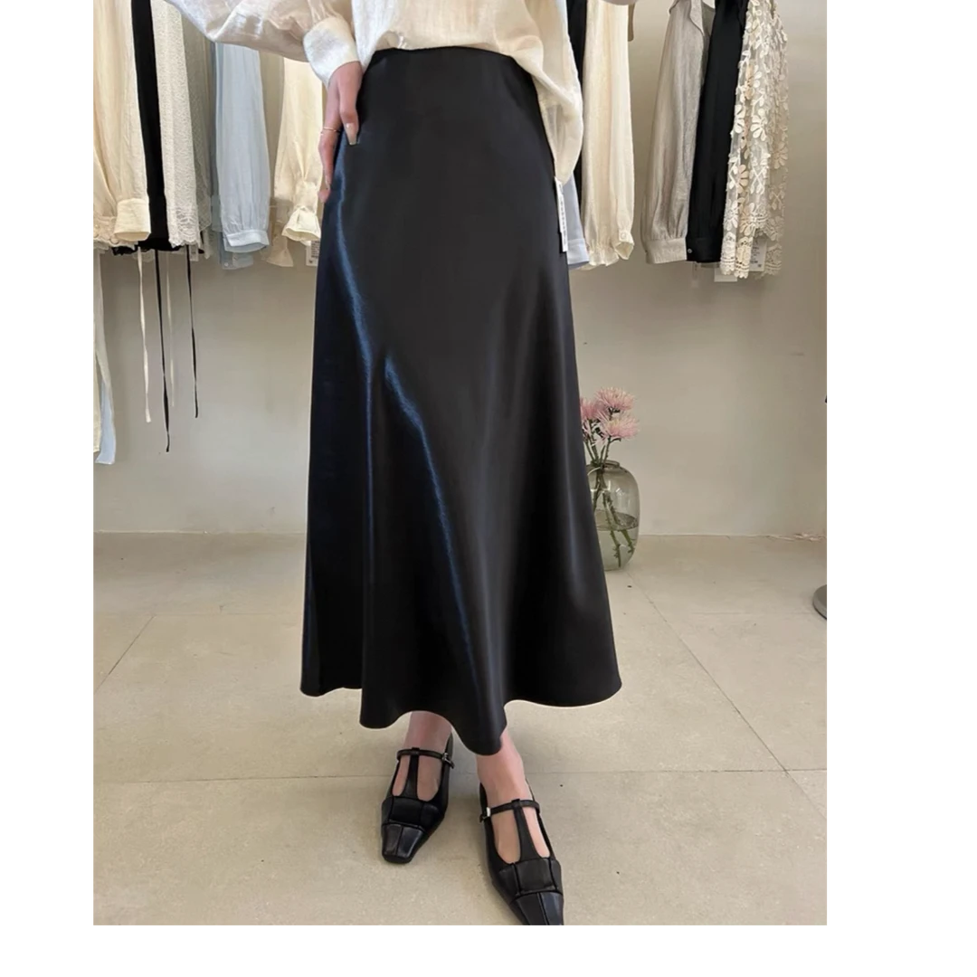 【冯七七】25031法式垂感缎面2025夏新款高腰显瘦包臀亮面长裙子