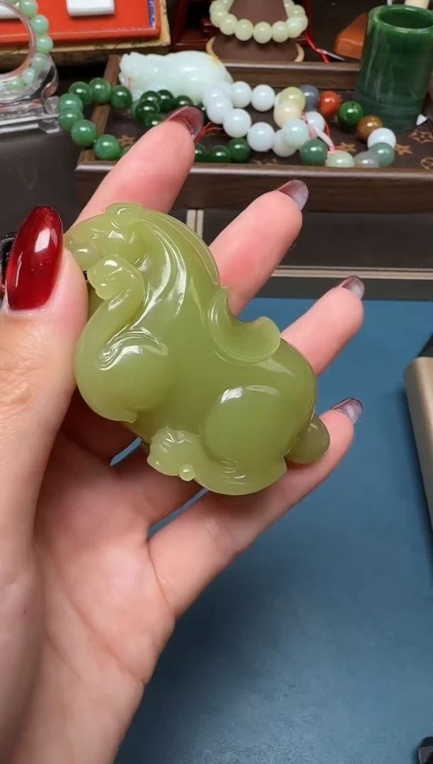 未镶嵌和田玉把件111hk