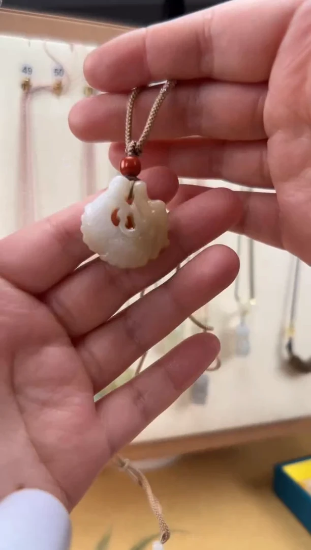 【闪购商品】和田玉颈饰未镶嵌鱼化龙吊坠