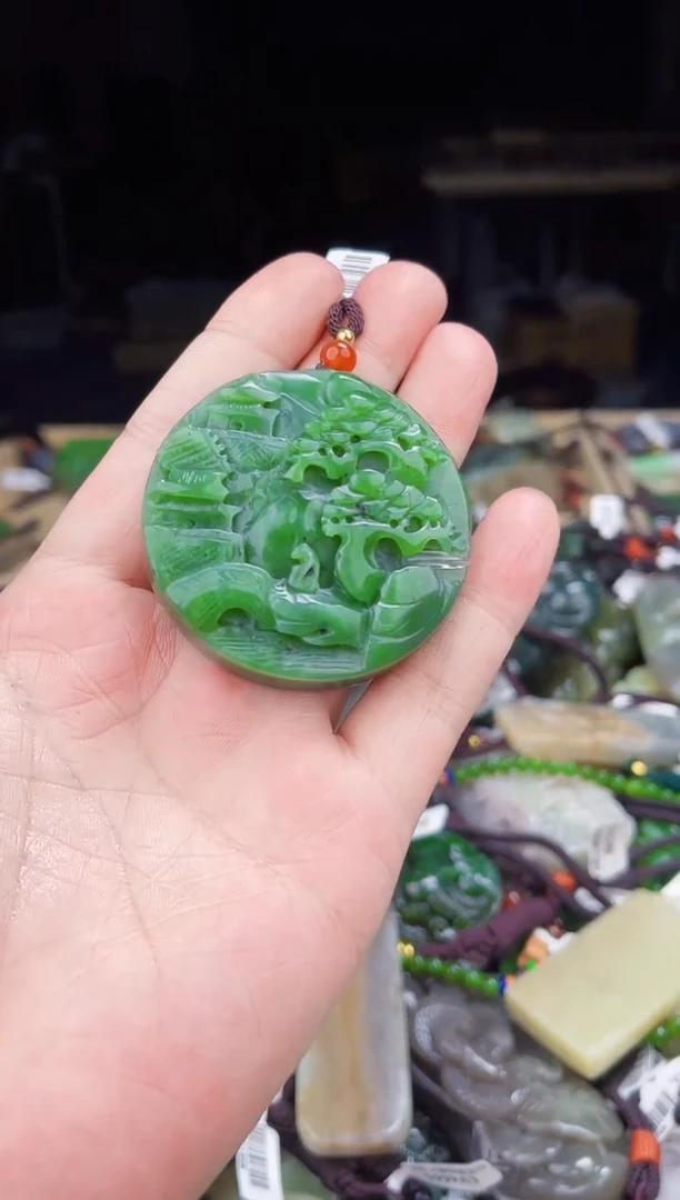 颈饰未镶嵌和田玉1