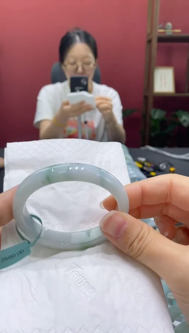 翡翠手镯未镶嵌00002646