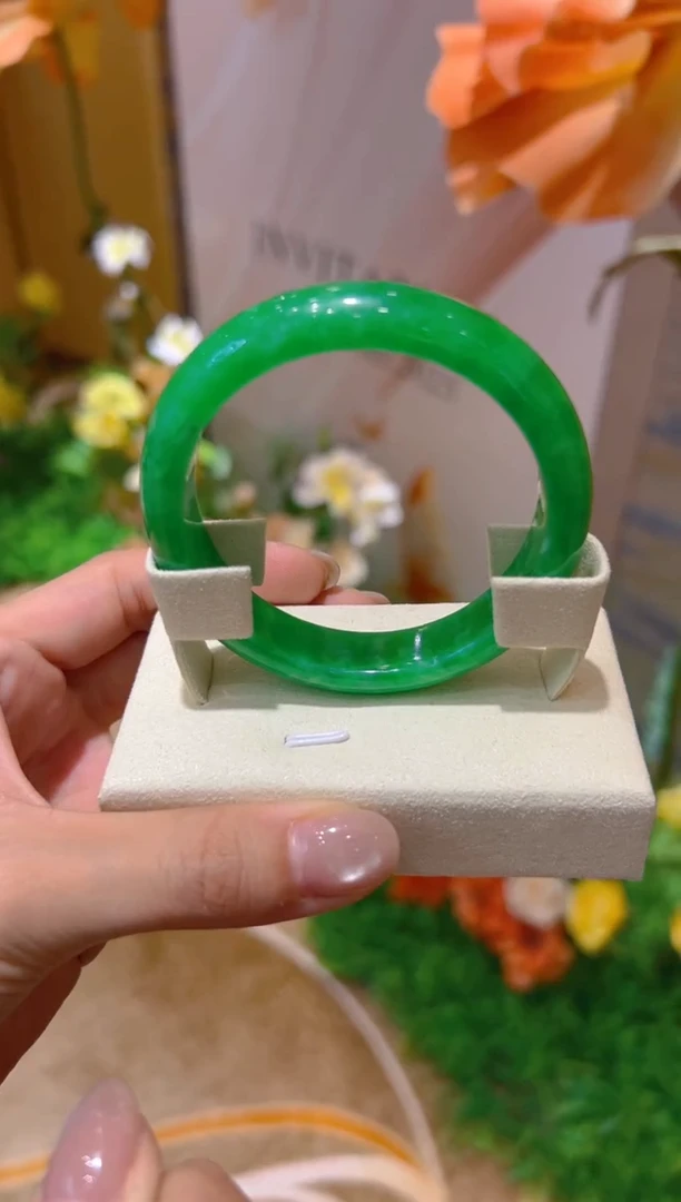 未镶嵌手镯翡翠多样性团购发一件