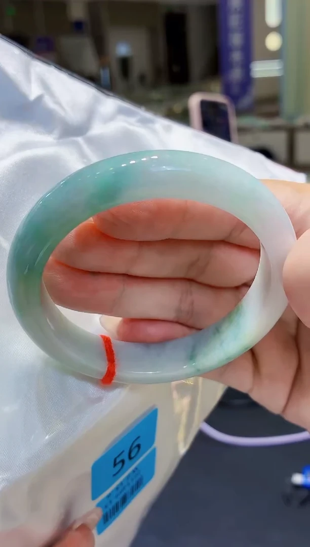 未镶嵌手镯翡翠翡翠手镯56