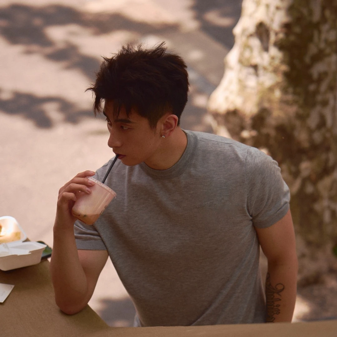 Lame Libre 25ss基础圆领毛衣短袖