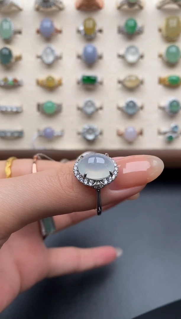 银S925镶嵌戒指翡翠一物一证一礼盒