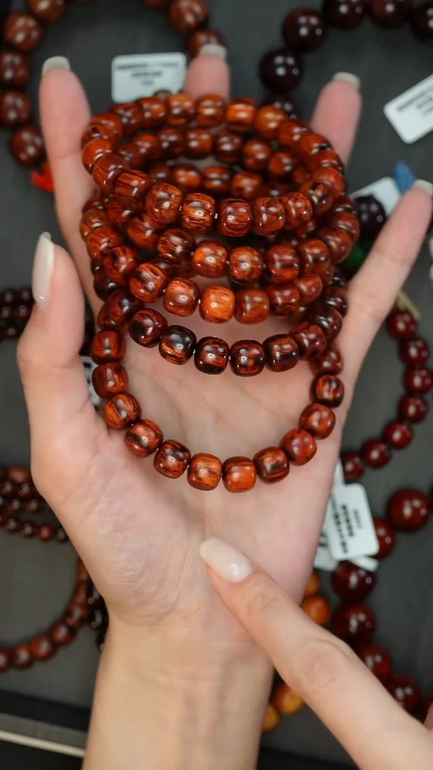 黄花梨/降香黄檀手串/手链海南红降黄油芝麻点10mm老型