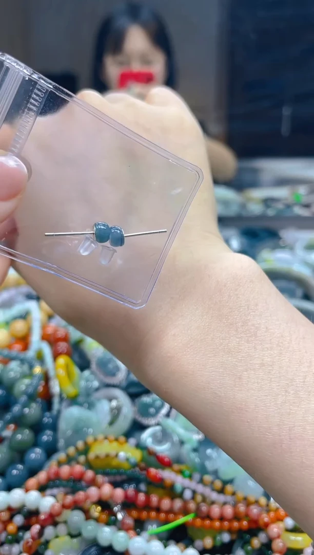 翡翠未镶嵌颈饰/C/翡翠A货一图一物