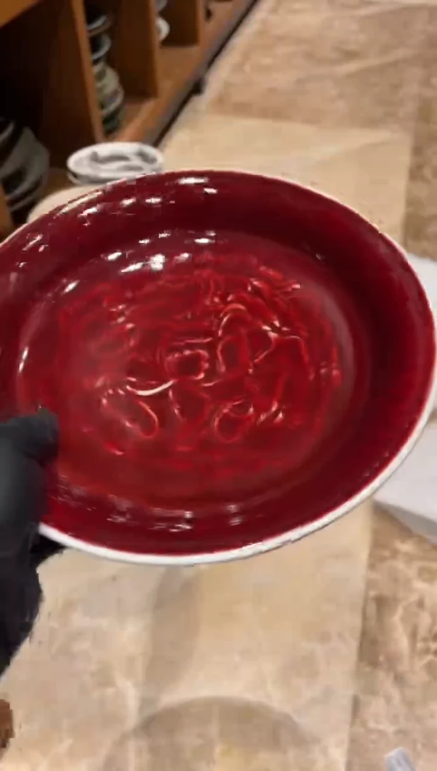 【闪购商品】瓷片25 微瑕红大菜盘1个