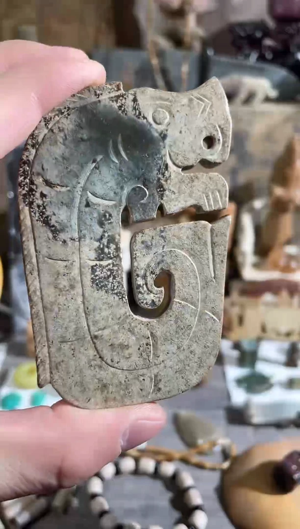 未镶嵌和田玉（糖玉）挂件1