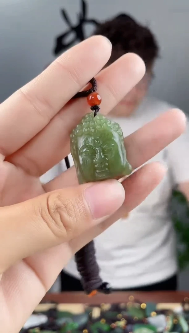 和田玉未镶嵌颈饰拍一发一，多样性发货