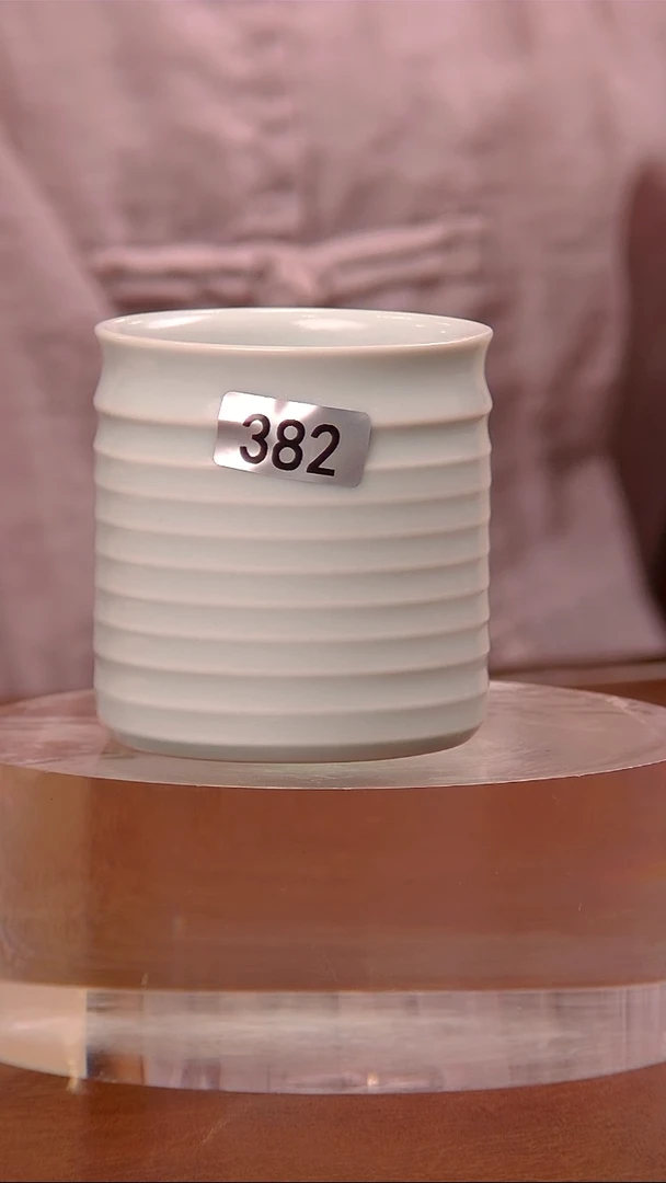 【闪购商品】瓷片382月白直筒弦纹杯........
