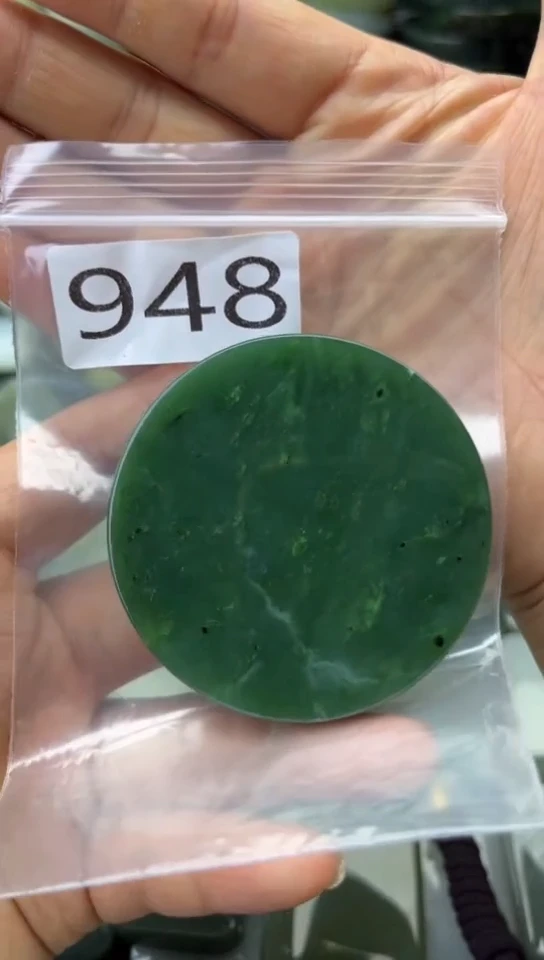 未镶嵌和田玉珠宝半成品镯芯