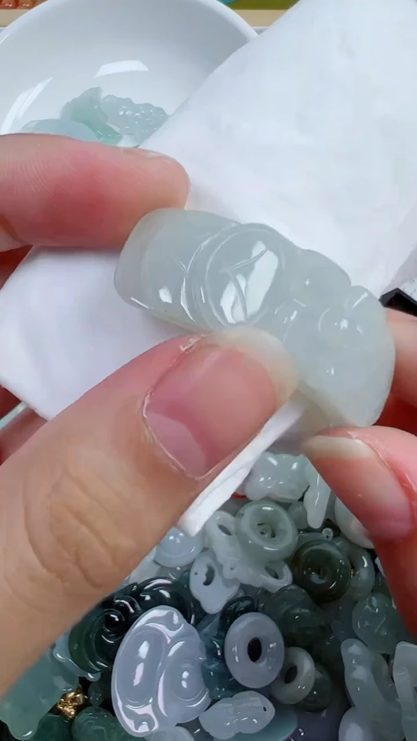 散珠翡翠296号链接，A货翡翠