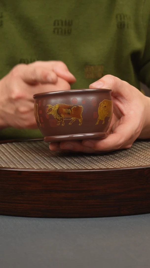 【闪购商品】紫砂茶壶石红 五牛杯