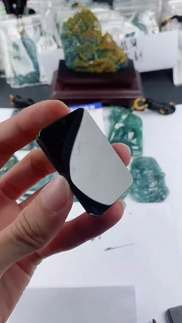 【闪购商品】和田玉（青玉）颈饰未镶嵌多样性一件发货