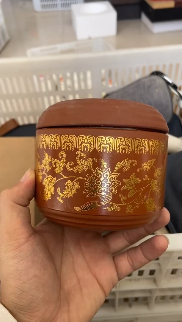 无运费险有瑕疵的摄影的产品有使用过的痕迹有点脏介意勿拍